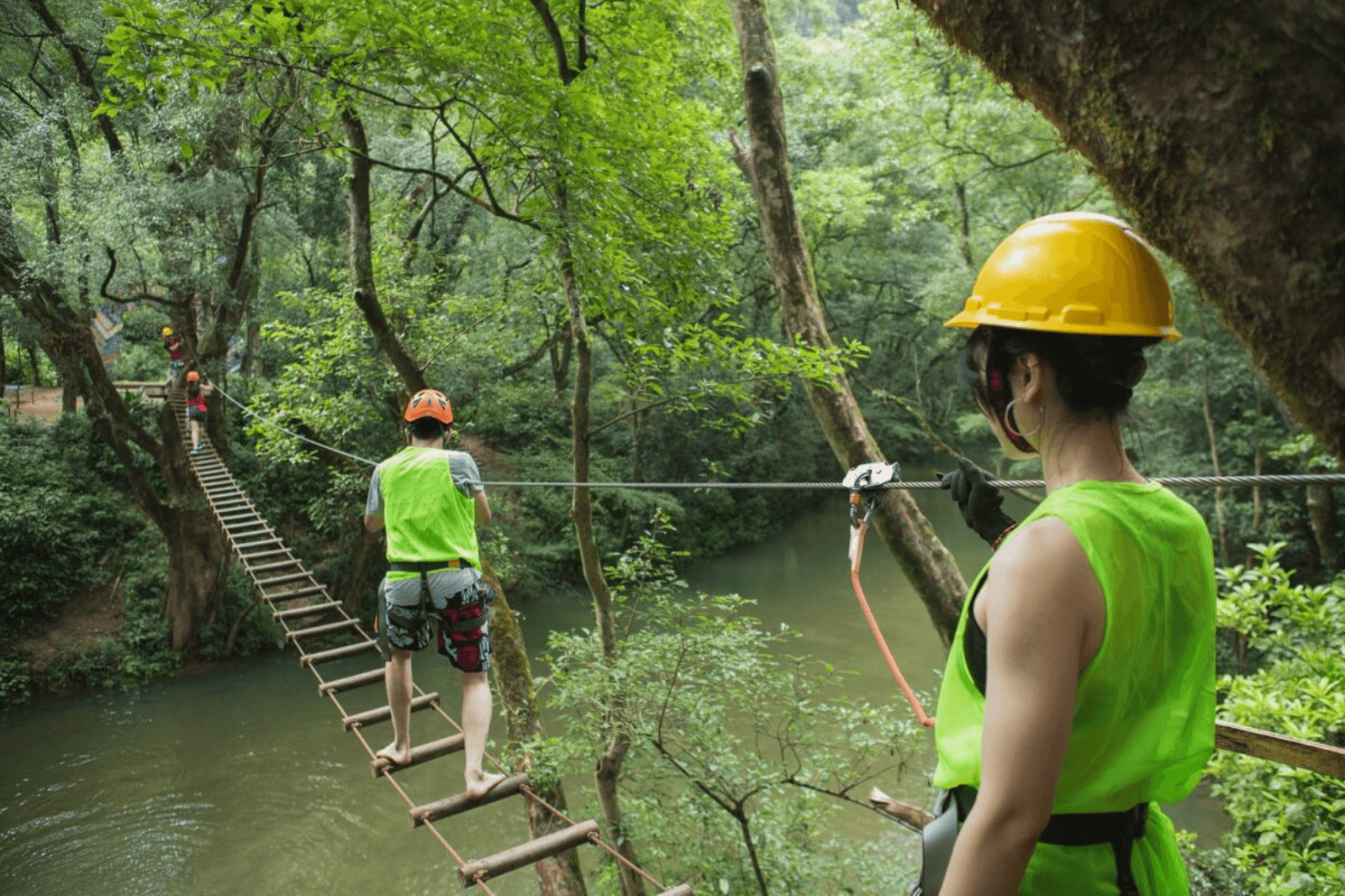 Ozo Park là công viên với hệ thống trò chơi trên cao độc đáo