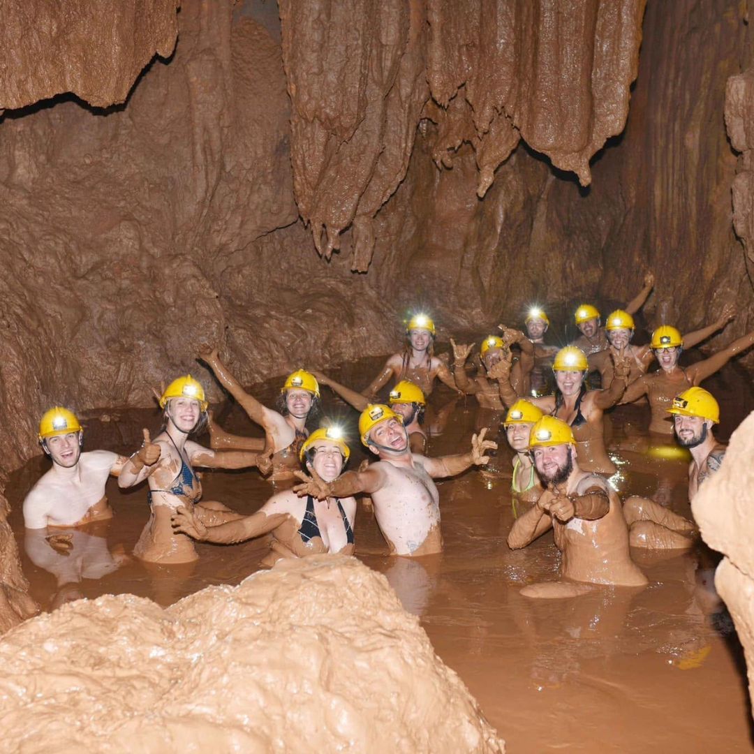 Phong Nha Cave - Dark Cave 1-Day Tour