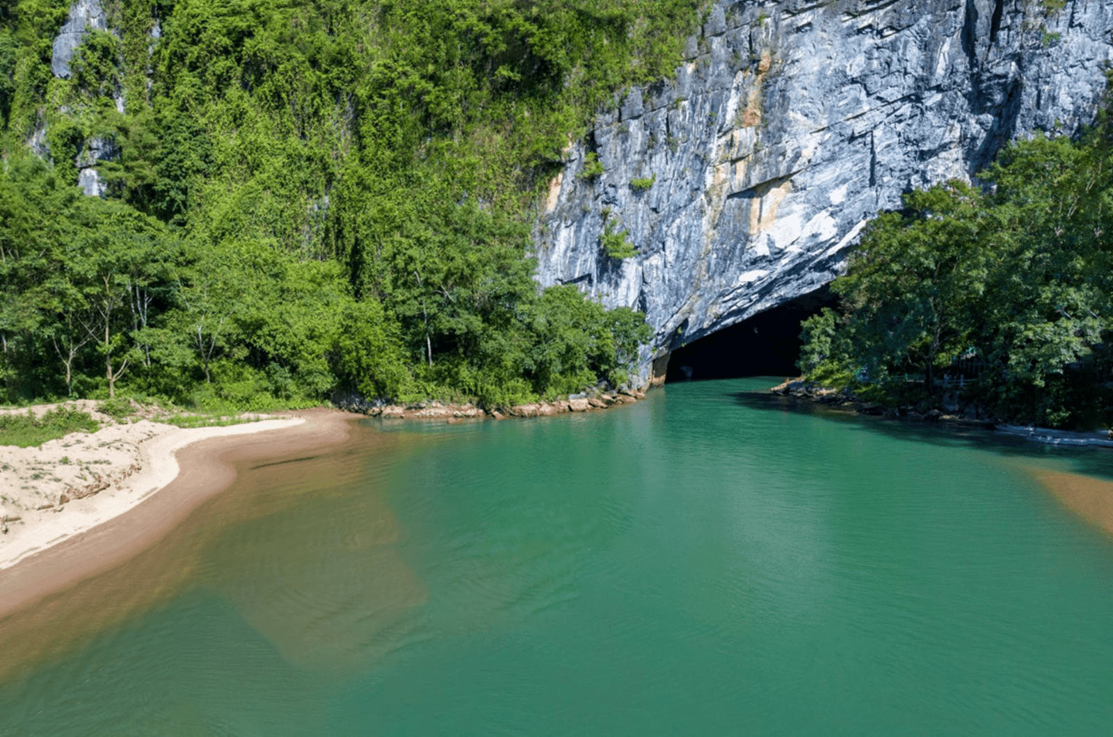 Phong Nha 