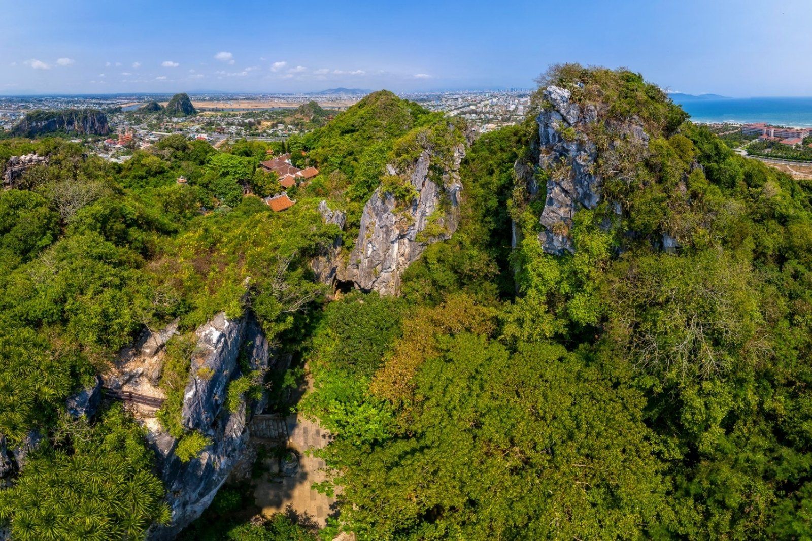 Quần thể kiệt tác kiến tạo địa chất