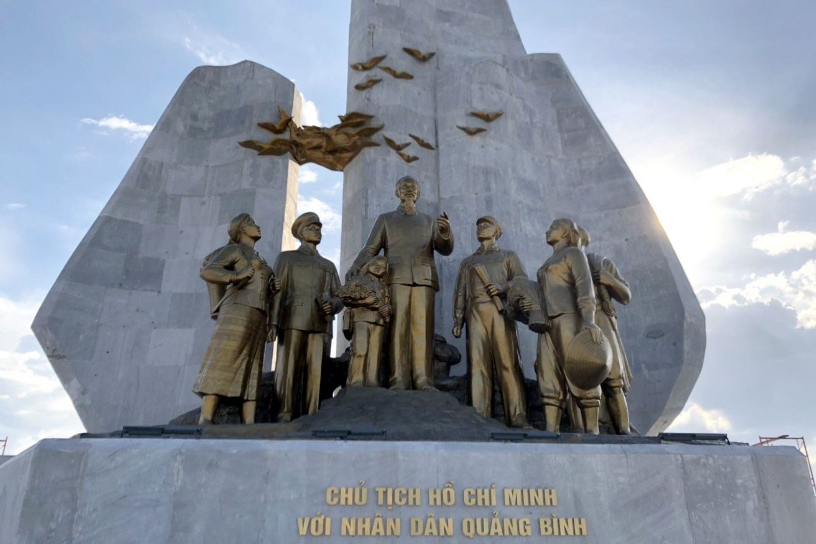 Quảng trường Hồ Chí Minh gợi nhớ những ký ức xưa cũ