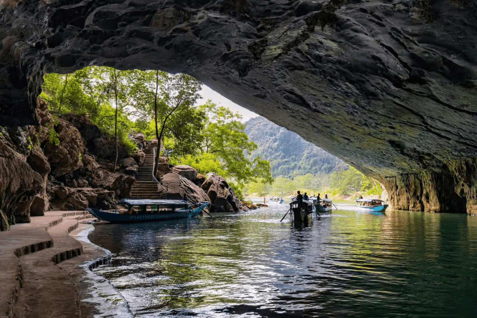 Động Phong Nha thuộc vườn quốc gia Phong Nha - Kẻ Bàng