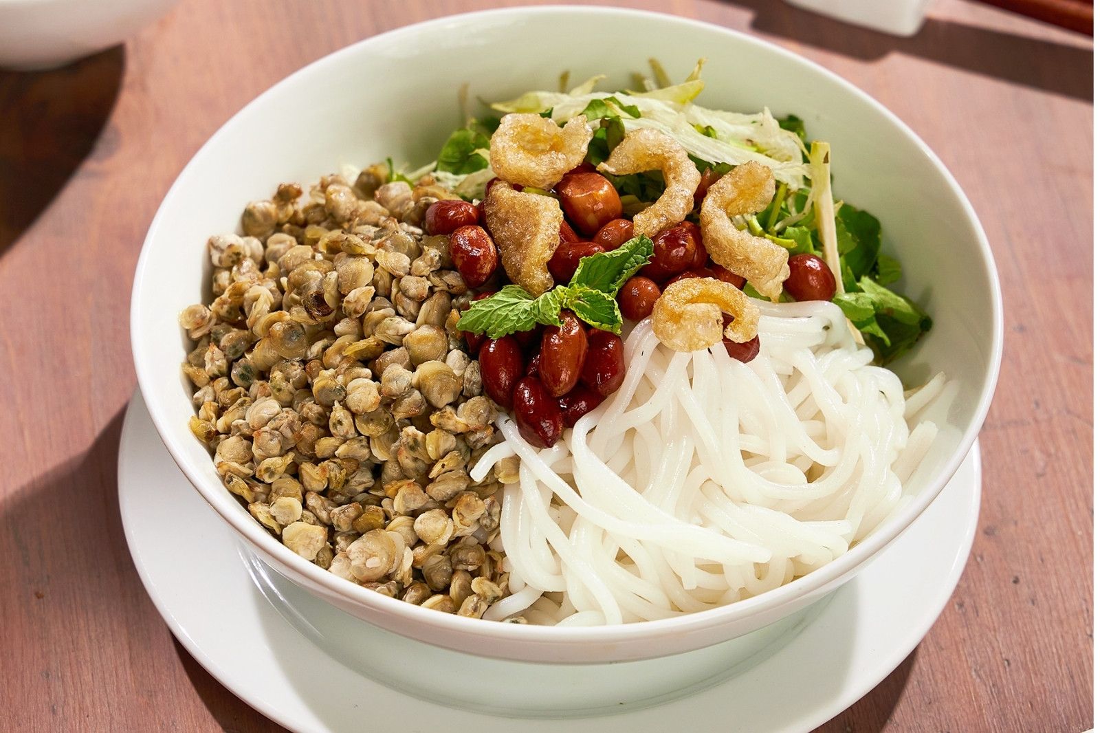 Sợi bún là linh hồn của nhiều món ngon ở Quảng Trị