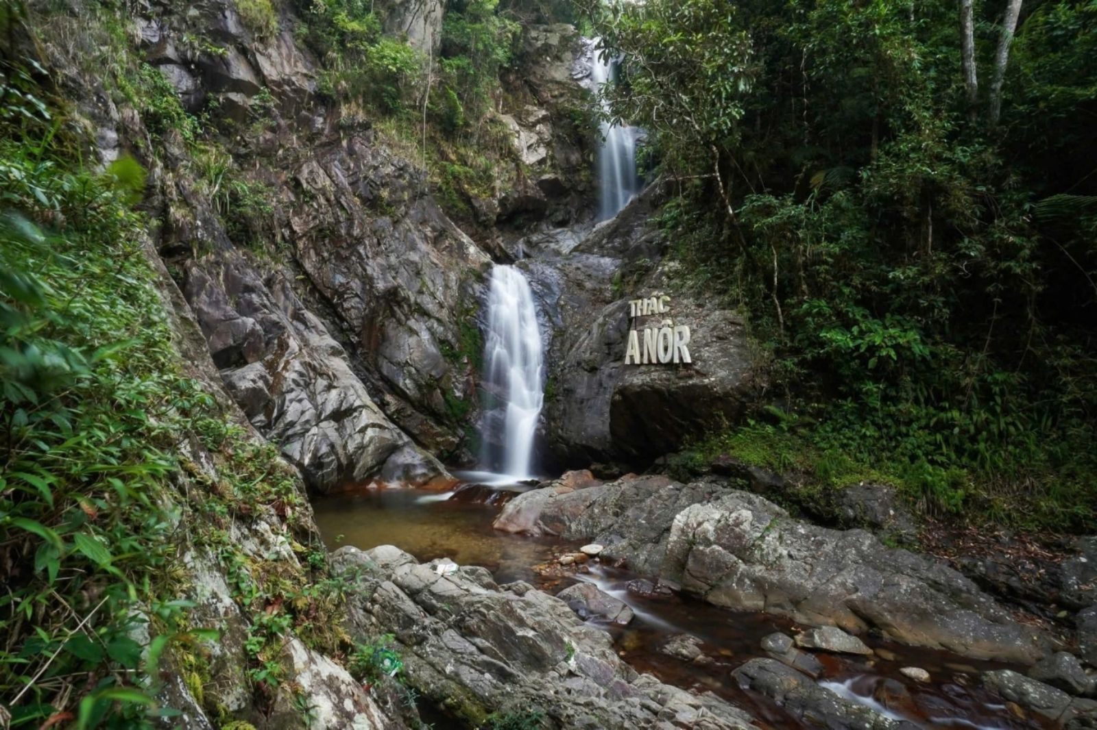 Thác ANôr ở A Lưới