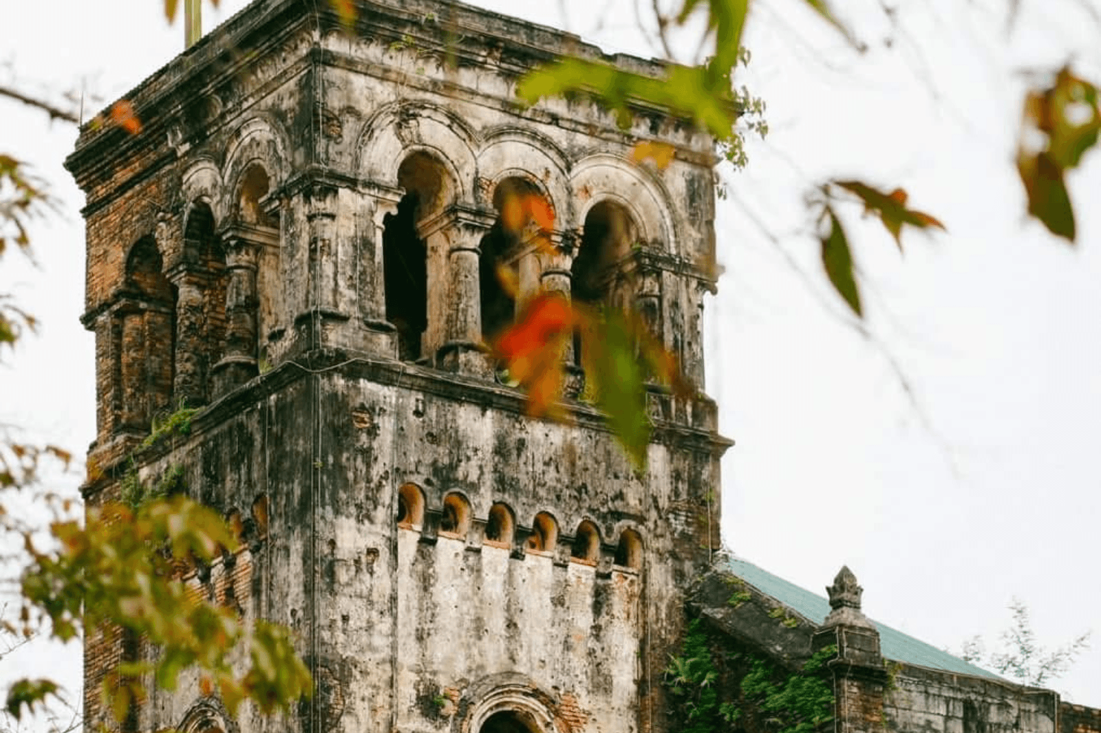 Tháp chuông cổ 