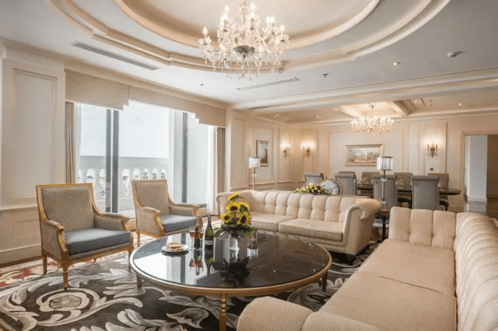 Thiết kế và nội thất sang trọng top đầu 