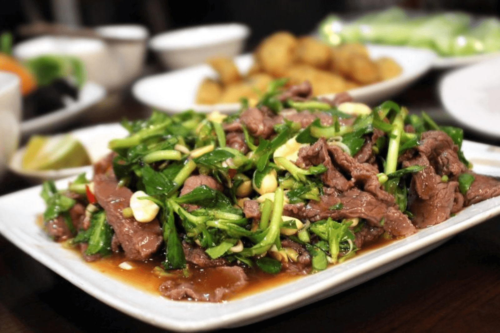 Thịt trâu lá trơng 