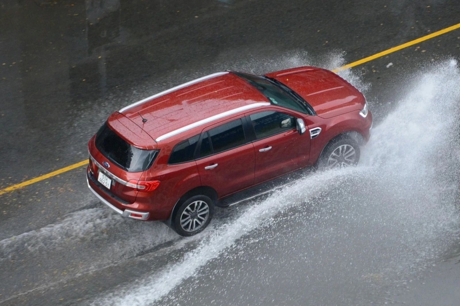 Thuỷ kích - Mối đe doạ nguy hiểm đối với xe ô tô