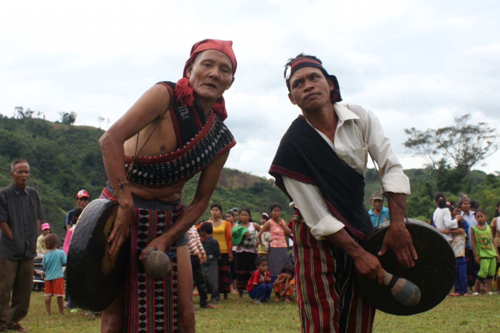 Tiếng cồng chiêng, giai điệu của đất trời và tâm linh