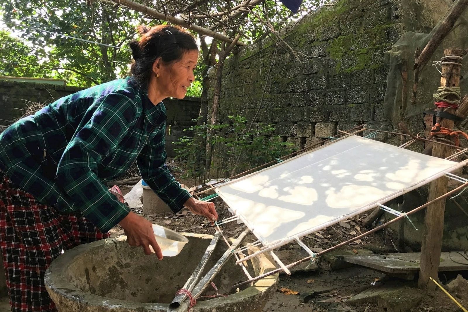 Tiếp tục gìn giữ và phát huy truyền thống làng nghề