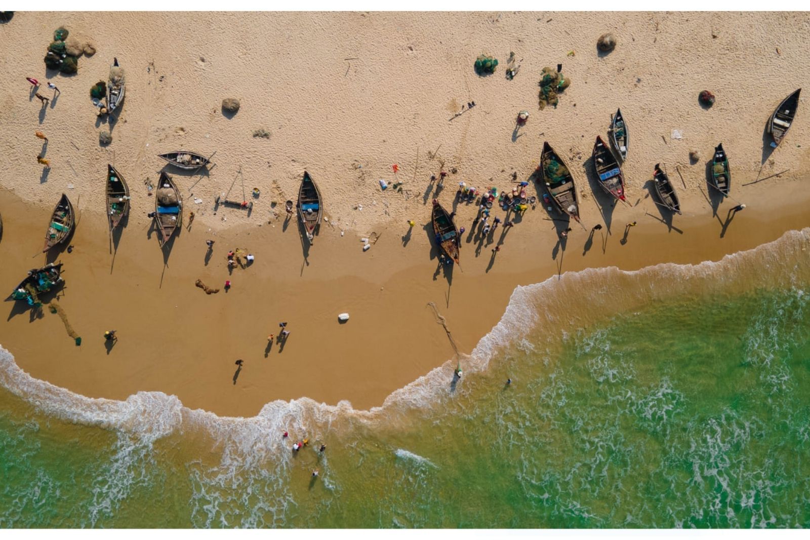 Tìm hiểu đời sống văn hóa của người dân miền biển