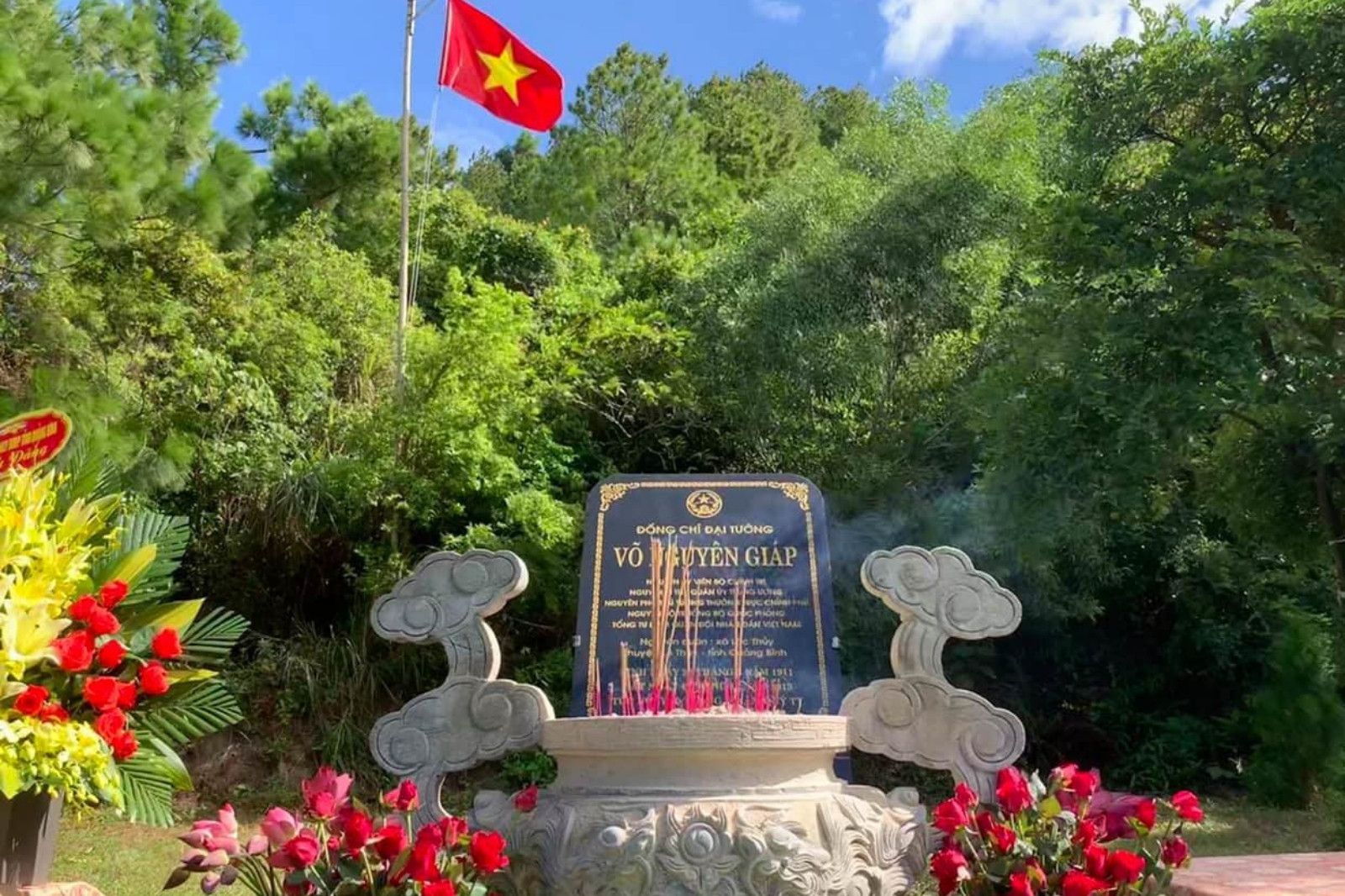 Tour du lịch Vũng Chùa - Đảo Yến
