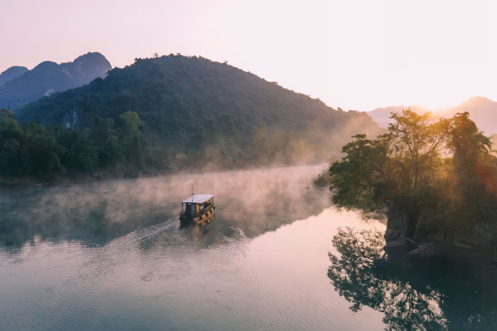 Trải nghiệm lãng mạn bên dòng sông Son thơ mộng
