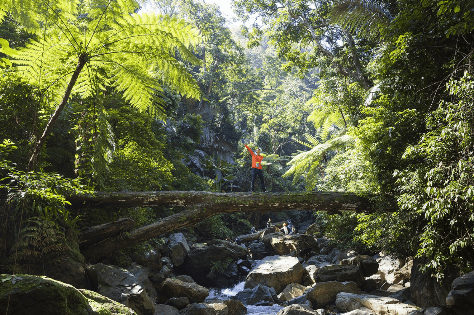 Trekking Thác Dương Cầm