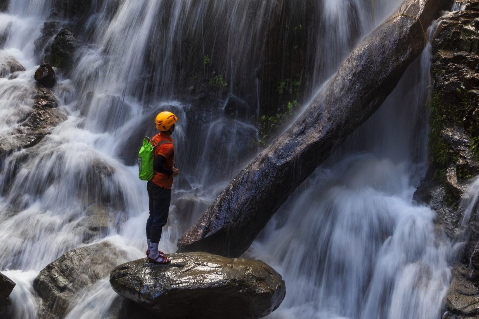 Trekking rừng sâu - Lắng nghe hơi thở của đất trời