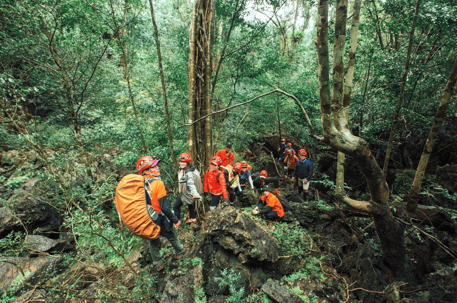 Trekking thung lũng Sinh Tồn - khám phá những điều tuyệt vời của thiên nhiên