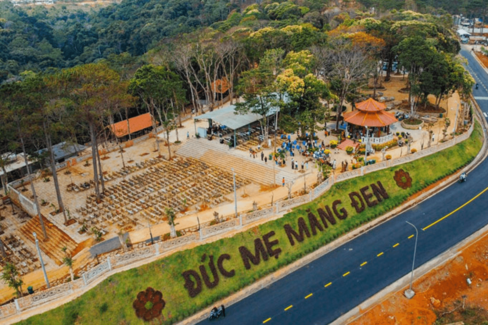 Trung-tâm-hành-hương-Đức-Mẹ-Măng-Đen