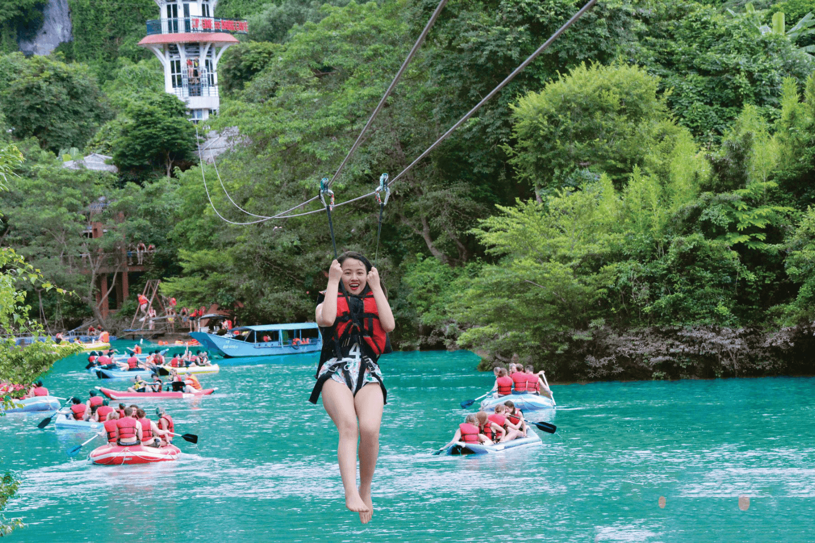 Trượt zipline Quảng Bình