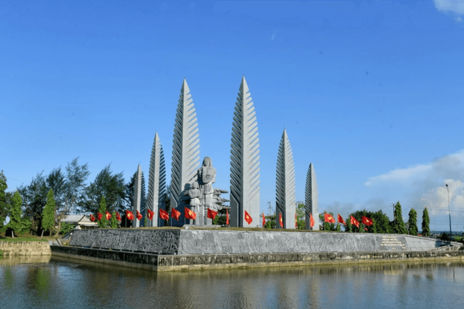 Tượng đài khát vọng thống nhất