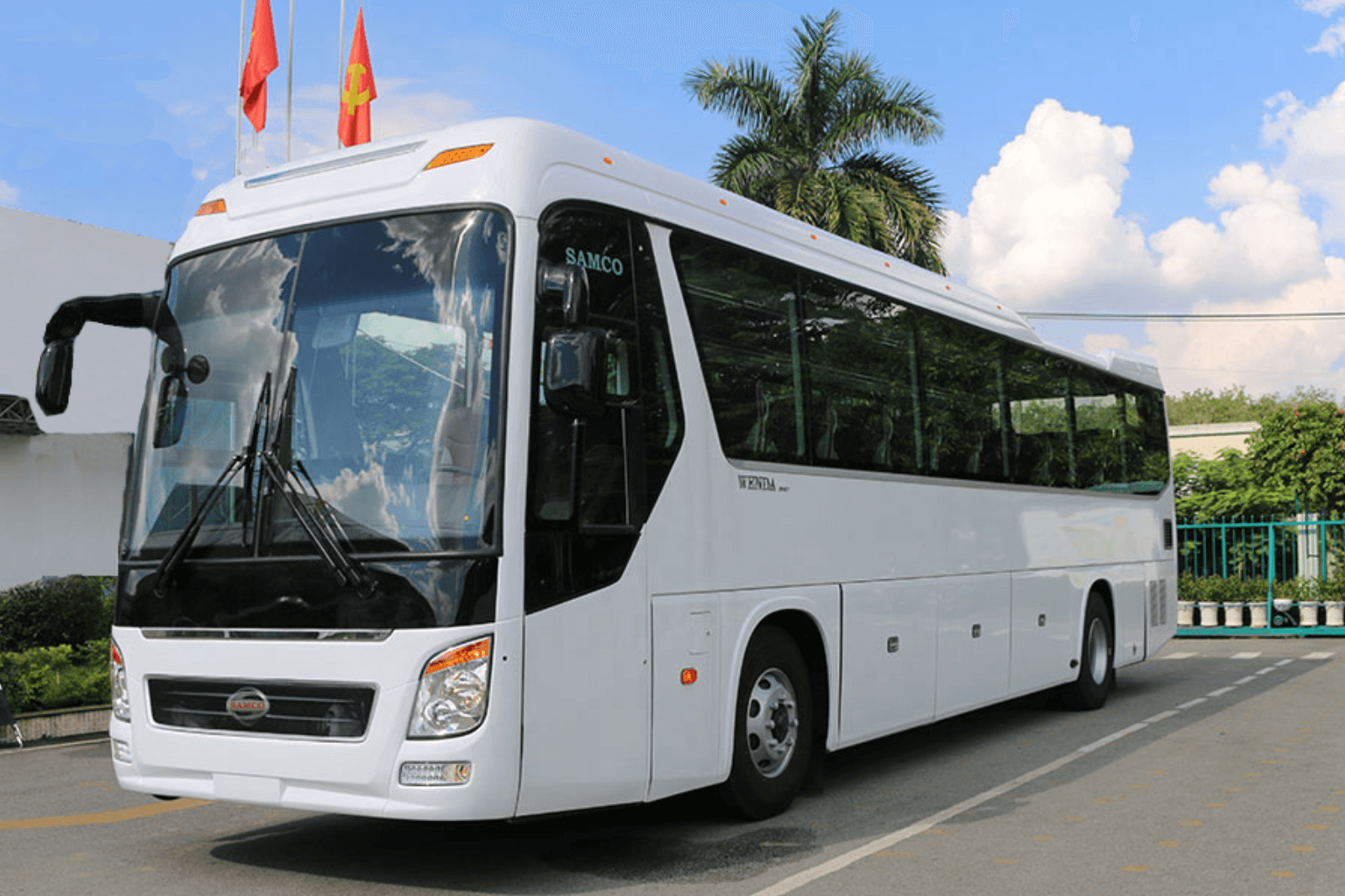 Tùy vào quy mô của đoàn, loại xe sẽ được sắp xếp phù hợp 