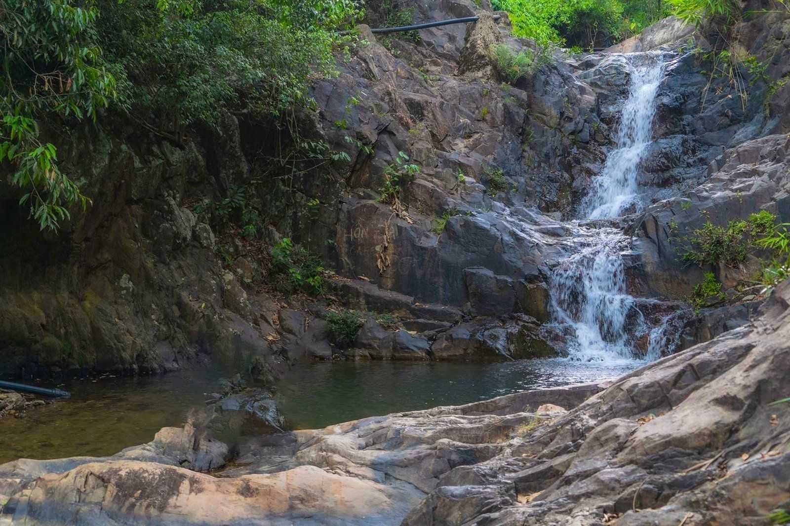 Vẻ đẹp nguyên sơ của Thác Đá Dăm