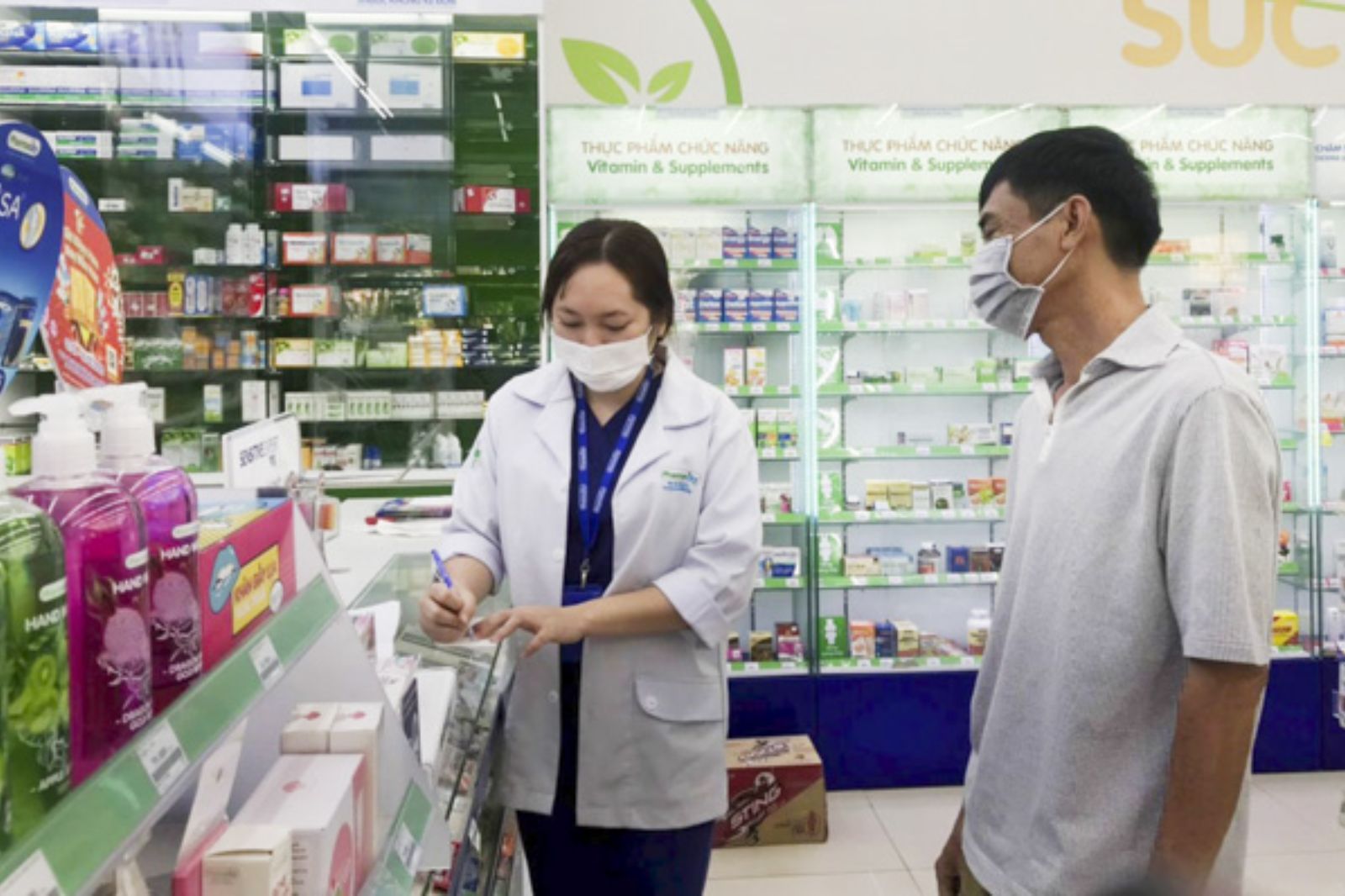 Với những triệu chứng nhẹ, bạn có thể ra hiệu thuốc mà không cần đến bệnh viện