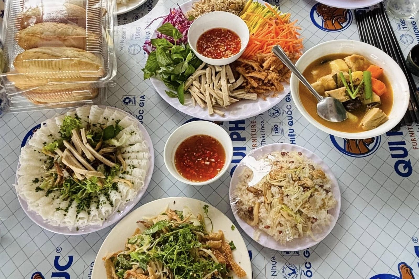 Ẩm thực chay hai chị em