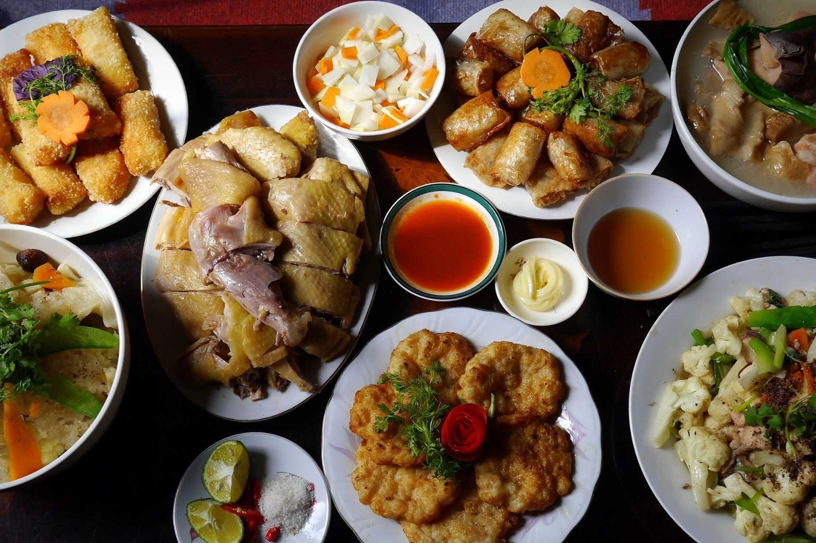 Ẩm thực Việt Nam là bức tranh đầy sắc màu