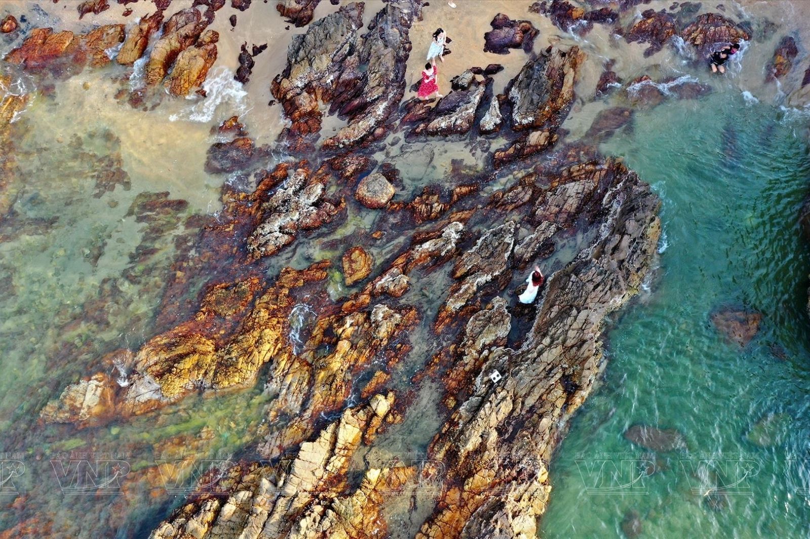 Bãi Đá Nhảy từ trên cao