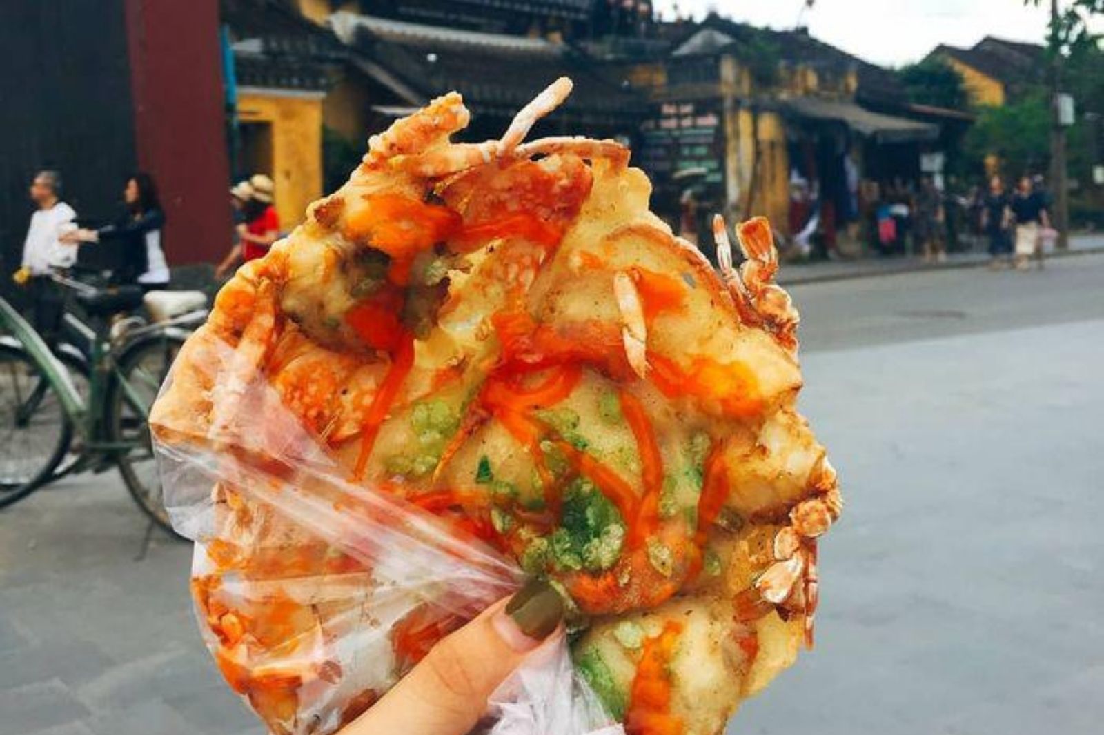 Bánh ghẹ xanh ngon nhất khi ăn nóng  