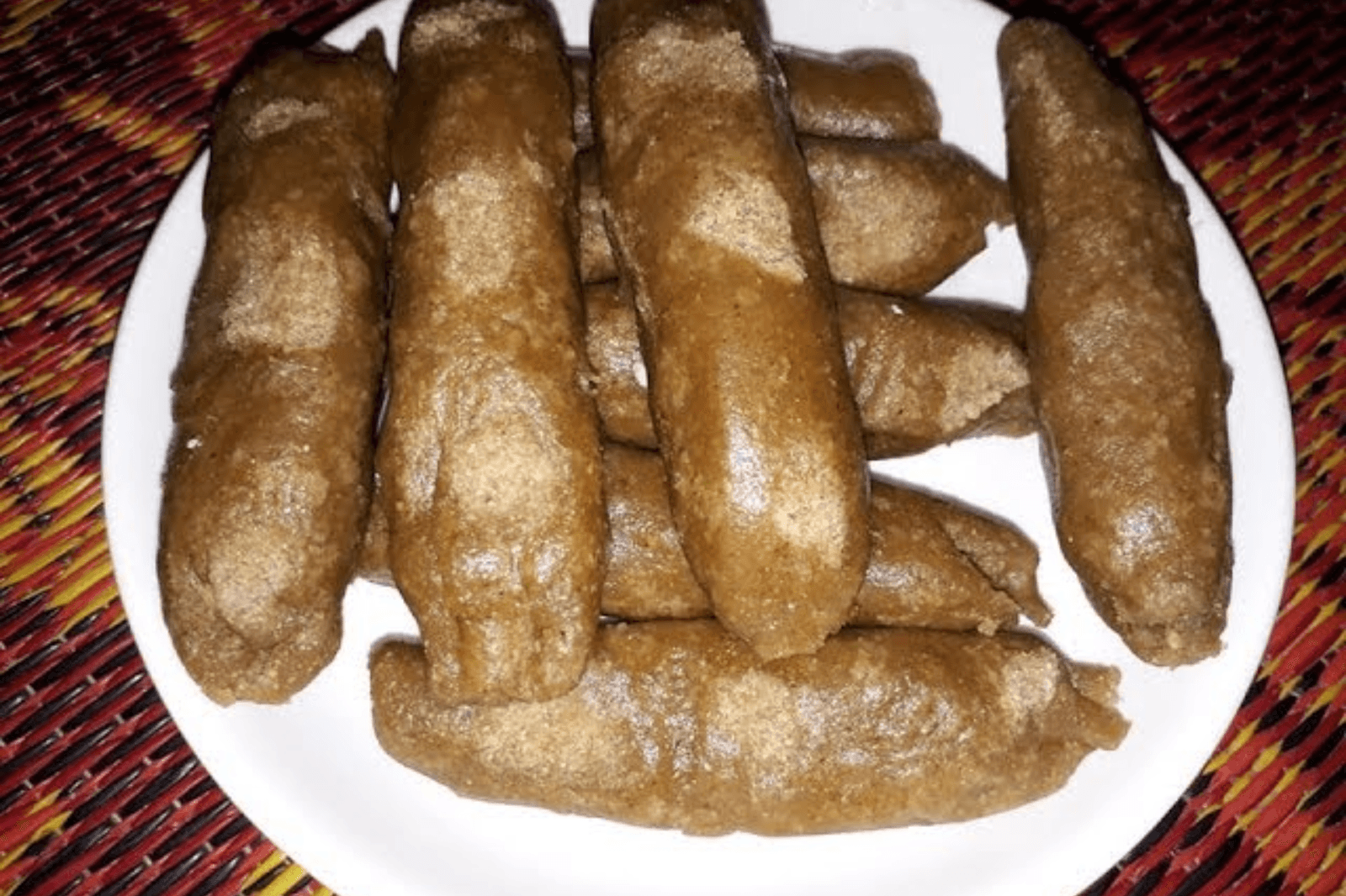 Bánh khi chín sẽ có màu nâu đậm