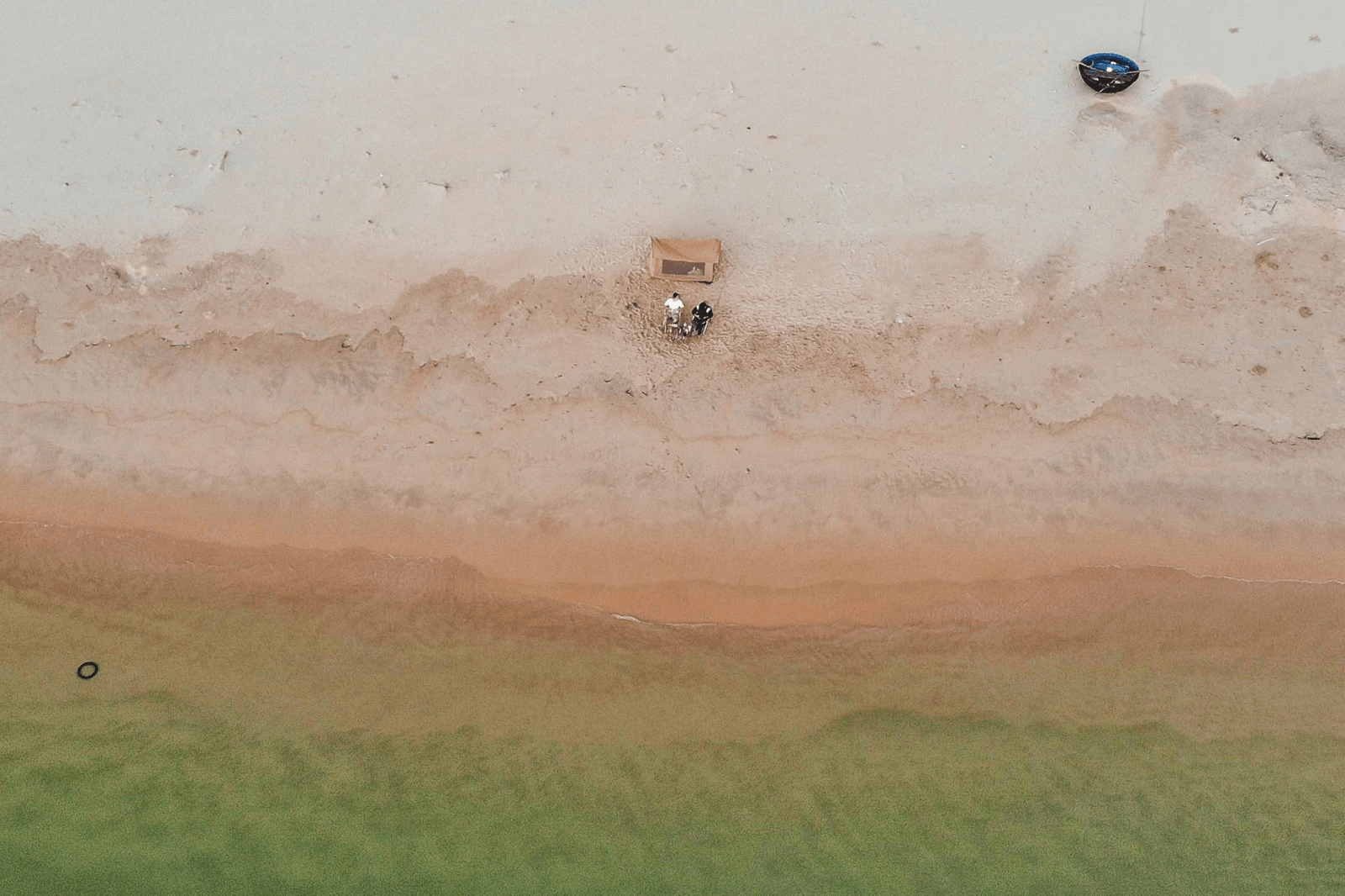 Biển Triệu Lăng từ trên cao nhìn xuống