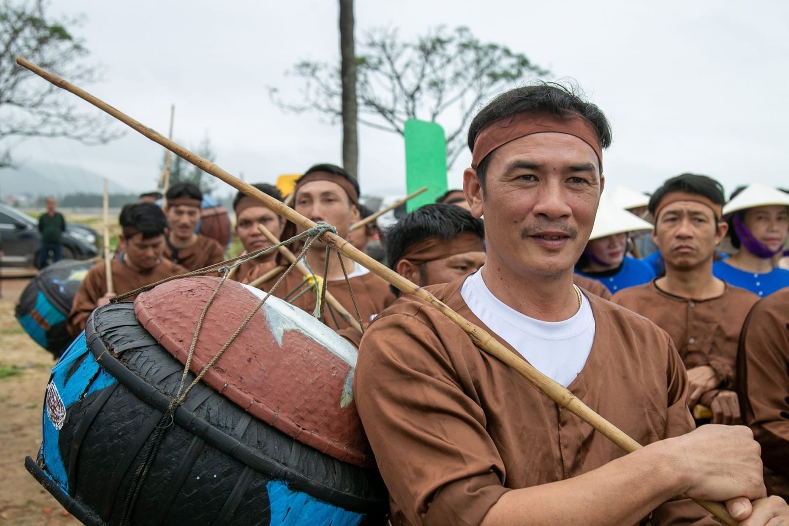 Biểu diễn văn nghệ dân gian