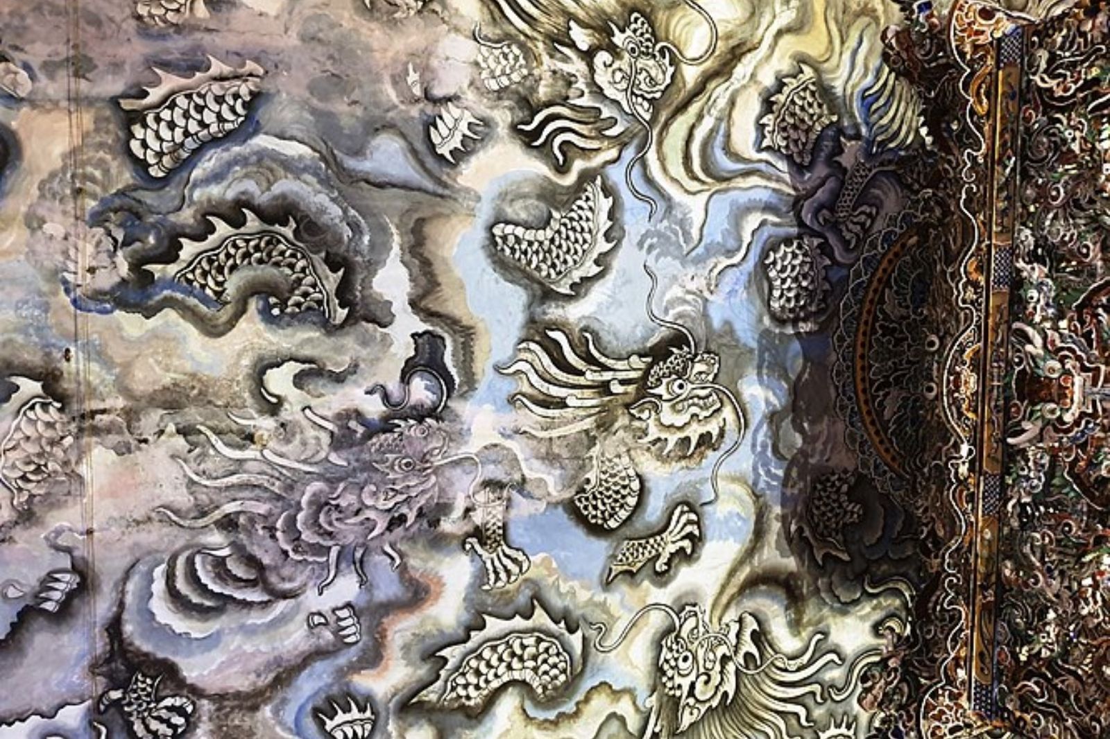 Bức họa do nghệ nhân Phan Văn Tánh thực hiện  