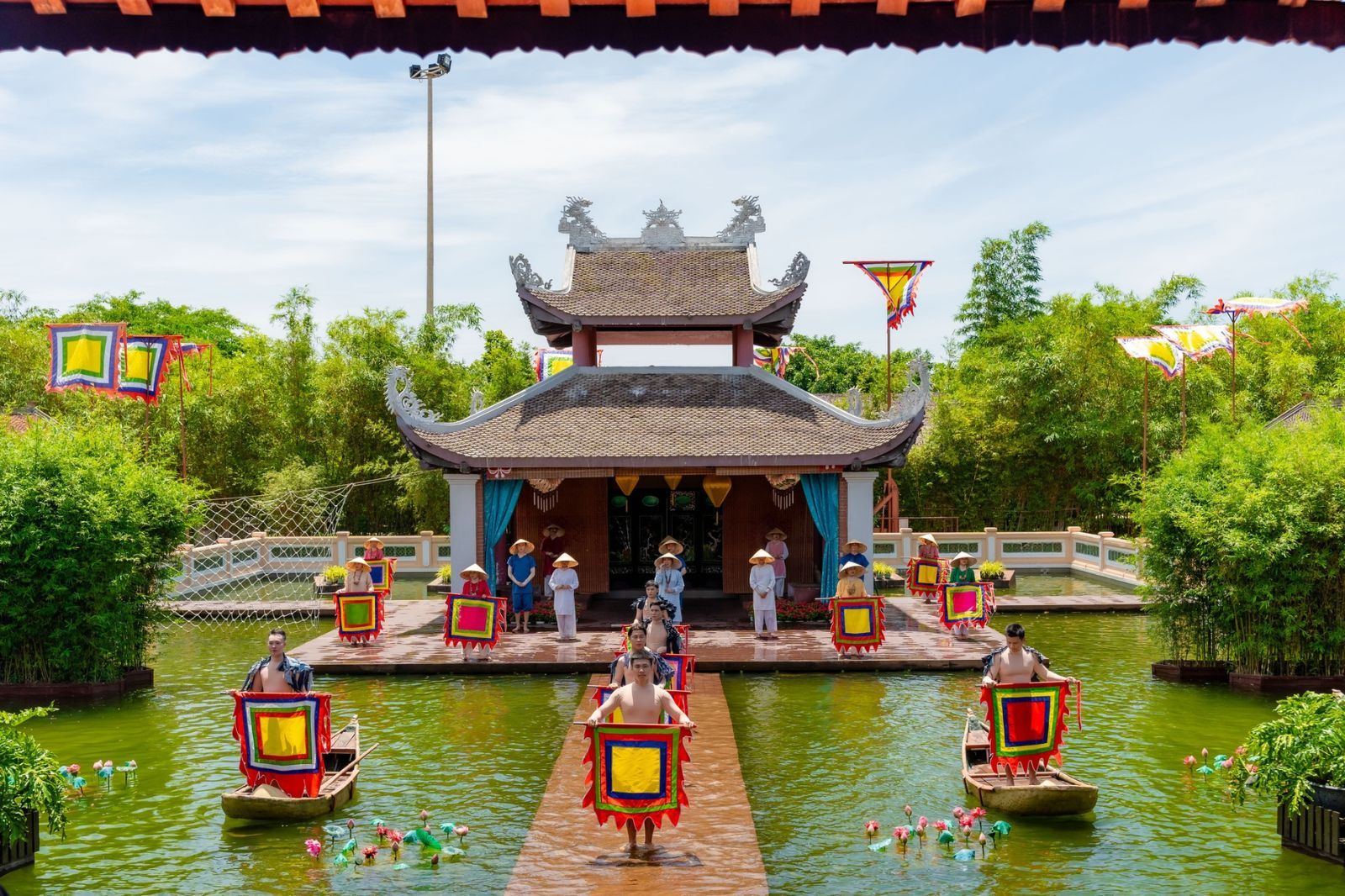 Các chương trình biểu diễn truyền thống  