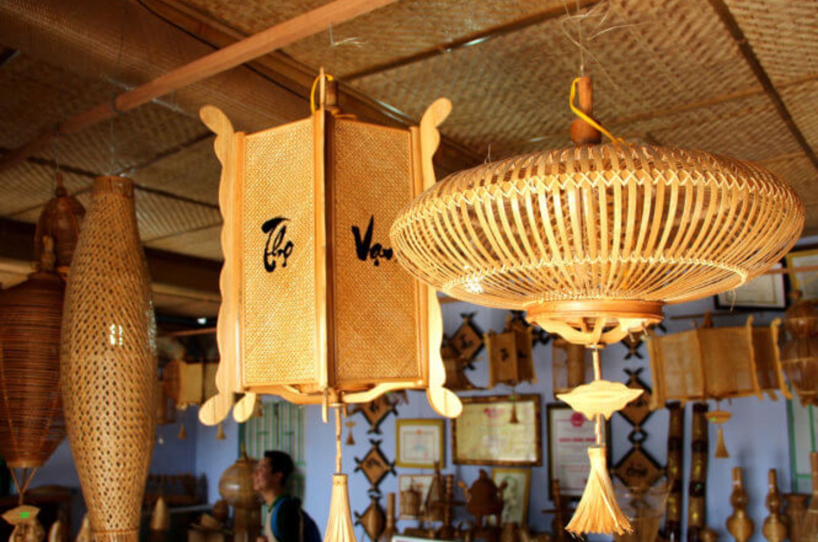 Các sản phẩm của làng đan lát Bao La 