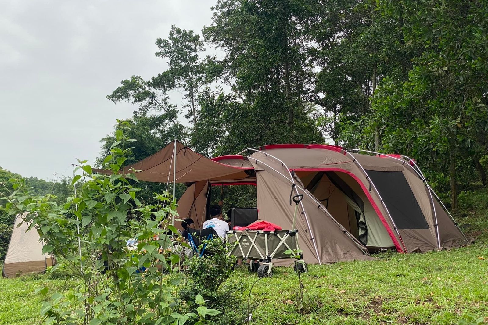 Cắm trại hồ Đập Trời  