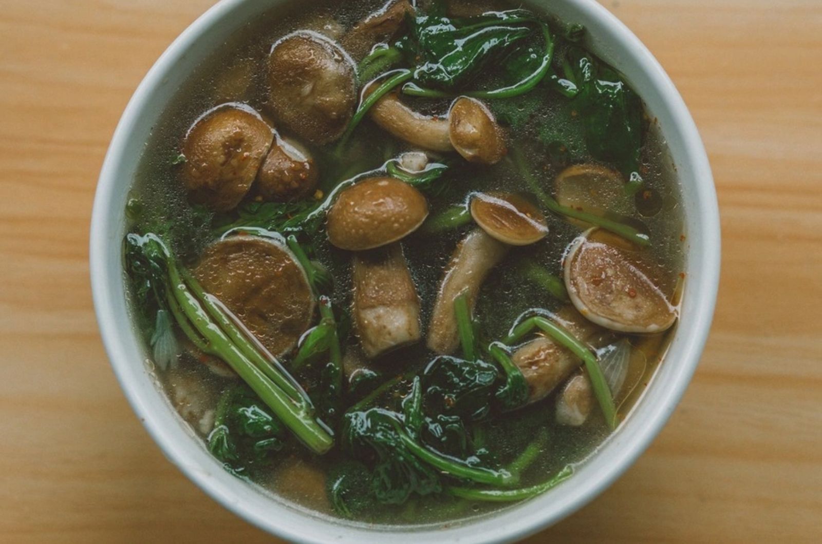Canh nấm tràm rau khoai 