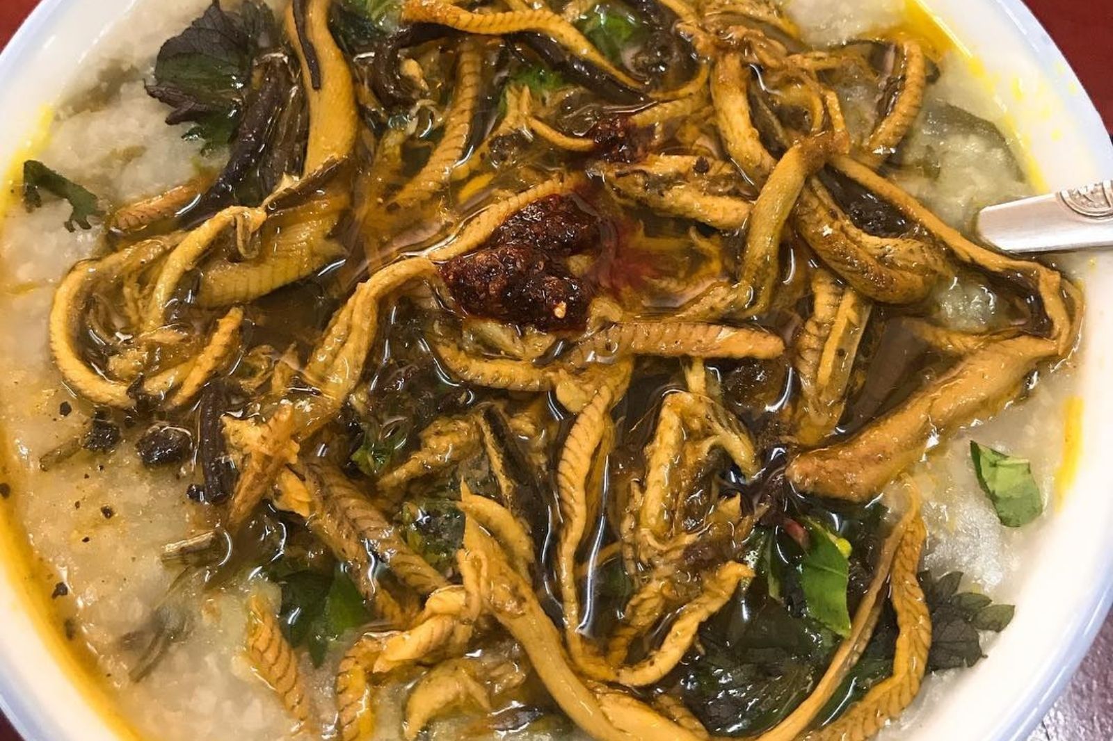 Đặc sản cháo lươn đồng