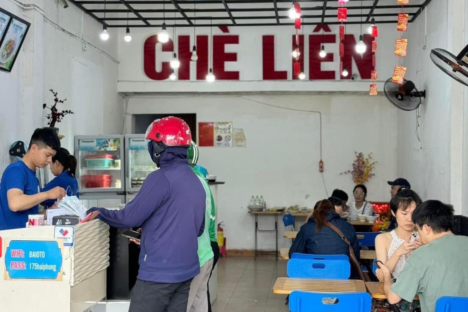 Cơ sở gốc chè Liên ở trên đường Hải Phòng