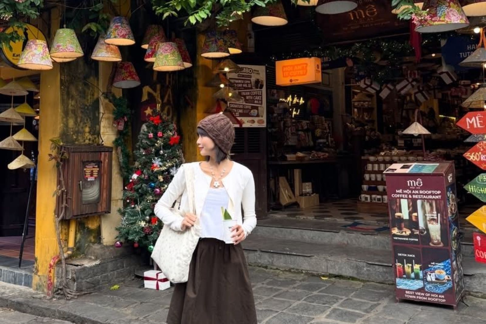 Check-in phố cổ Hội An  