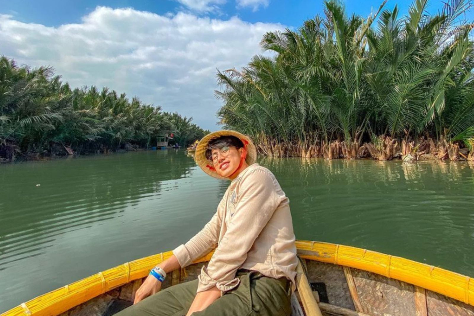 Check-in rừng dừa Bảy Mẫu 