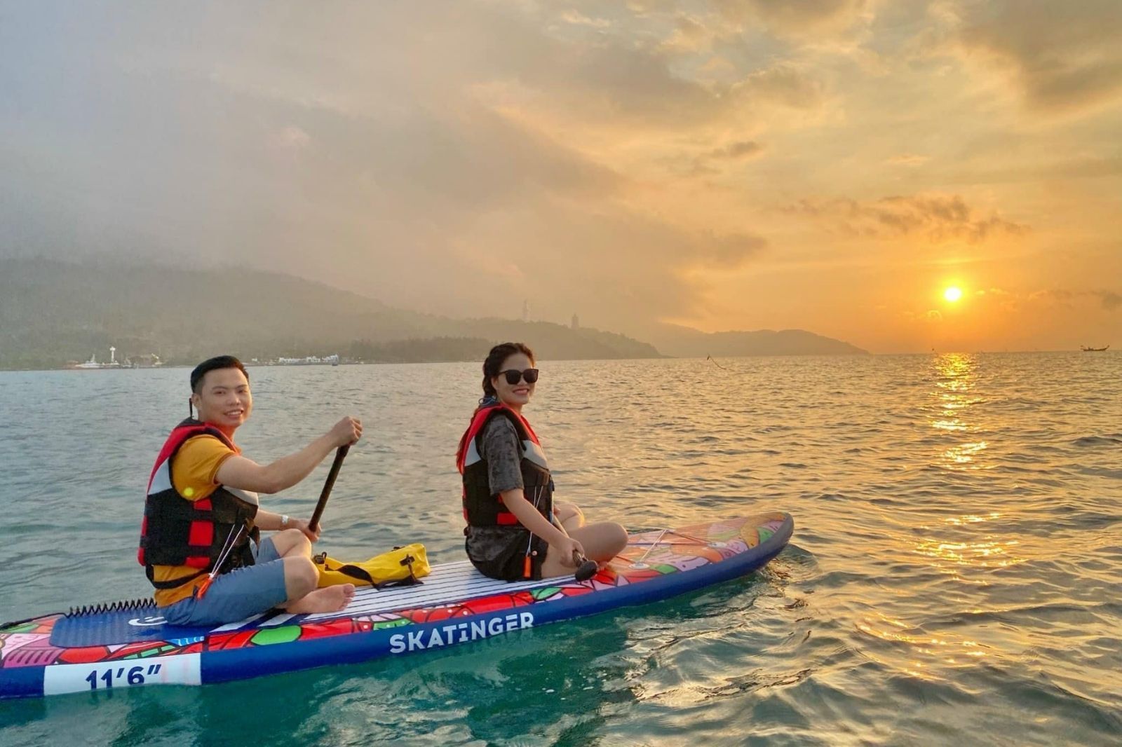 Chèo SUP lúc bình minh