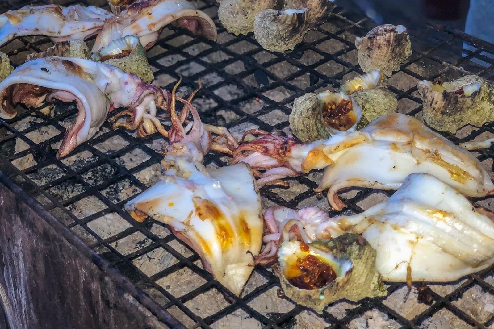 Chi phí ăn uống sẽ tùy thuộc vào các món ăn du khách yêu cầu