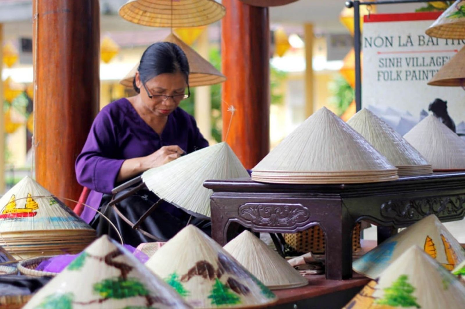 Chiếc nón bài thơ đã trở thành một biểu tượng văn hóa của người dân Huế