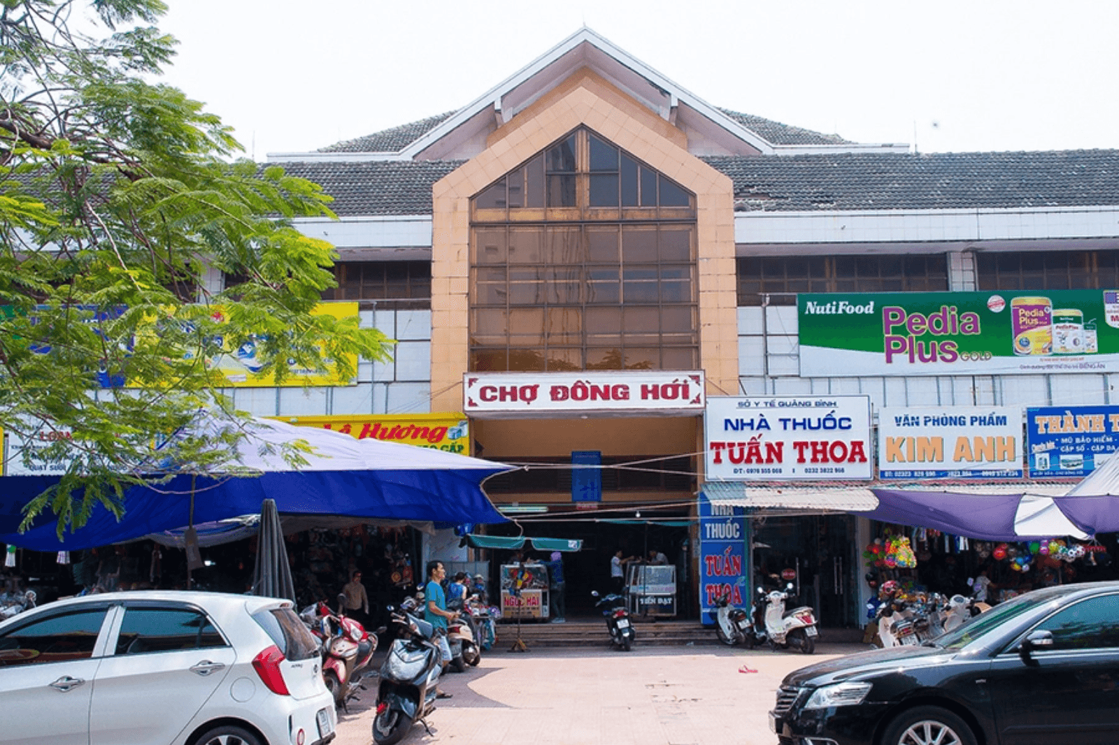 Chợ Đồng Hới  