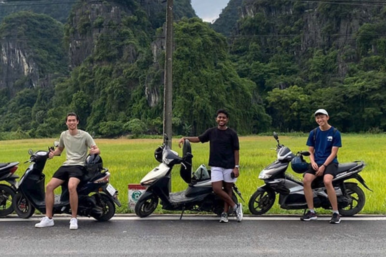 Cho thuê xe máy Linh Nhi 