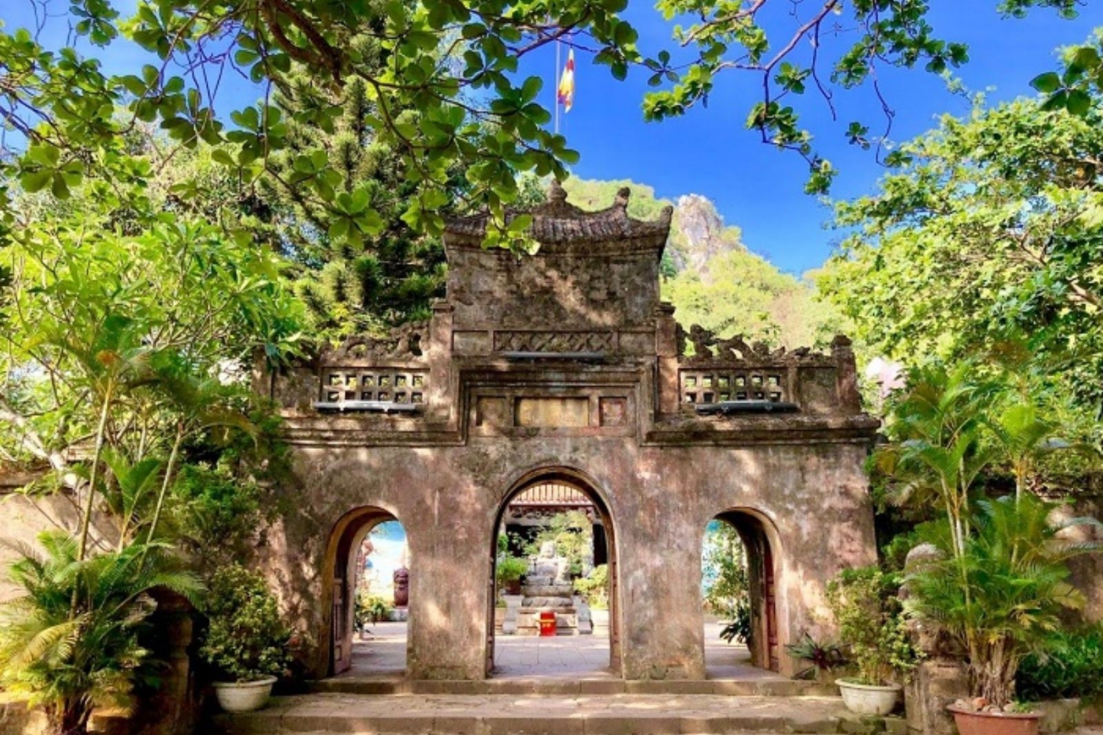 Chùa Tam Thai Đà Nẵng  