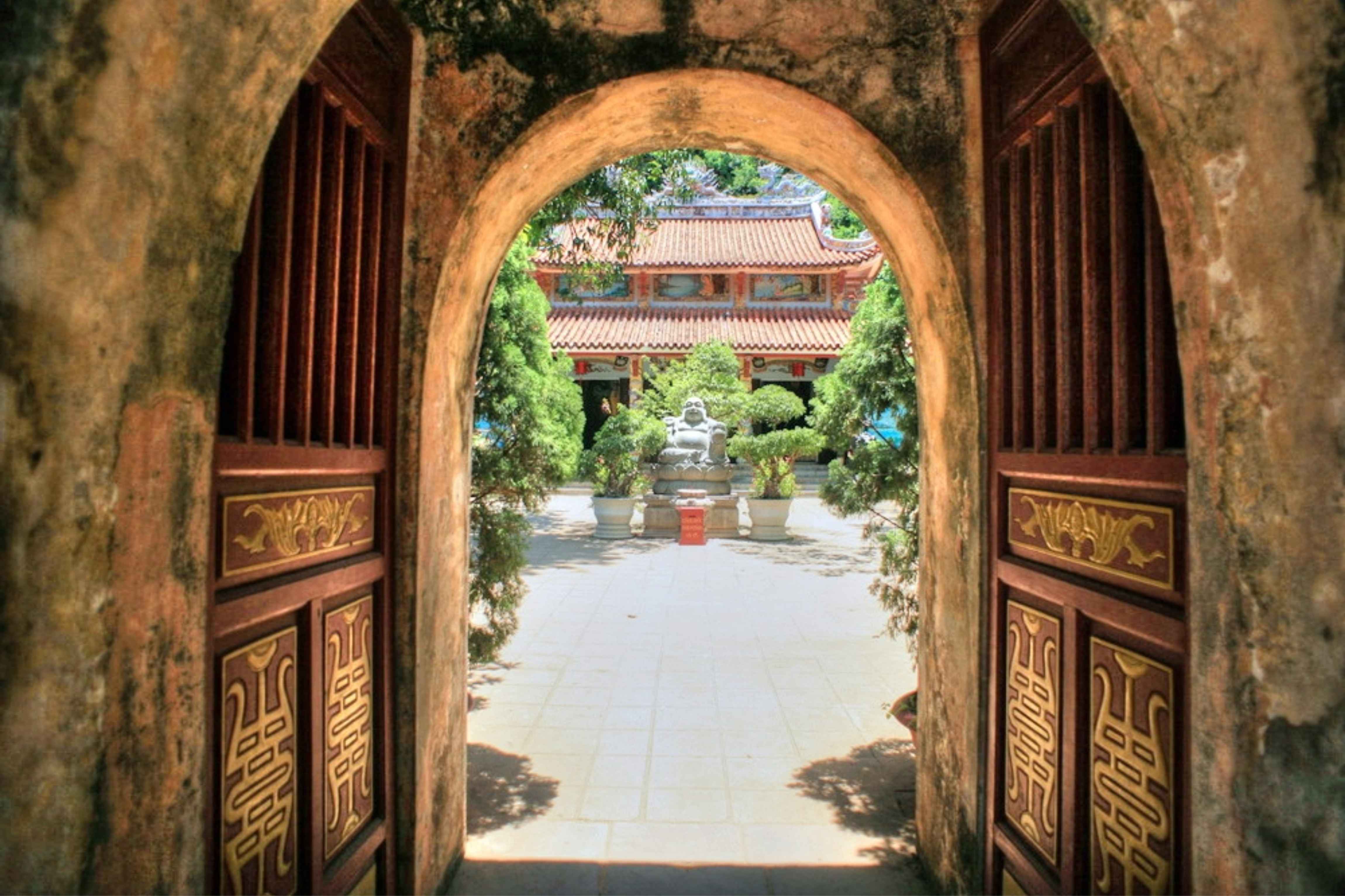 Chùa Tam Thai tọa lạc ở Ngũ Hành Sơn