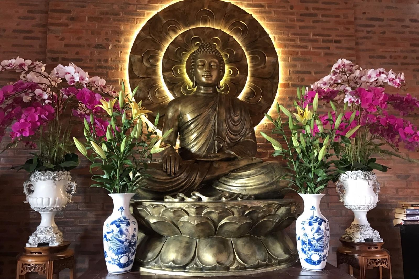 Chùa Thiền Lâm là điểm đến linh thiêng ở Huế 